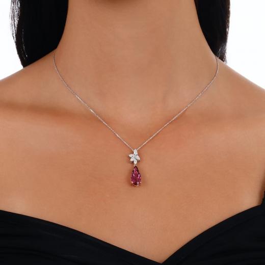 4,51 ct. Diamant-Halskette mit natürlichem Rubin